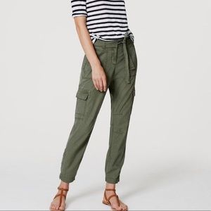 Loft Relaxed Cargo Joggers